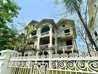 Cần tiền nên gia đình bán căn biệt thự paradise view biển giá ngộp bank  0989 487 ***