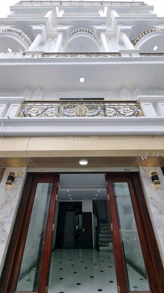Nhà 61m xây 6 tầng, thang máy, sân để ô tô đường rộng ô tô tránh phố tư đình, long biên, hn 15.3 tỷ