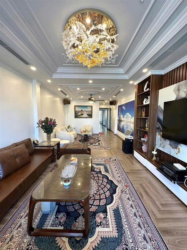Bán nhà 92m2 xây 7 tầng, thang máy, full nội thất mặt phố ngô gia tự, long biên, hà nội 29 tỉ