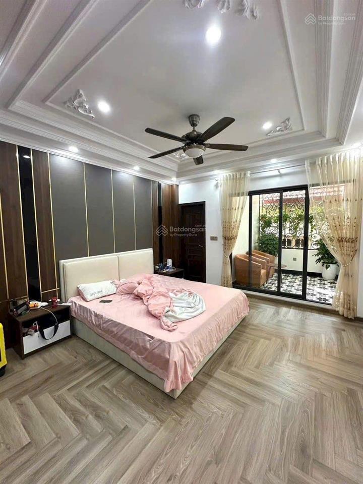Bán nhà 92m2 xây 7 tầng, thang máy, full nội thất mặt phố ngô gia tự, long biên, hà nội 29 tỉ
