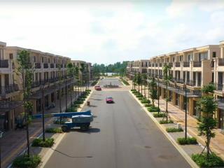 Bán shophouse tân cổ điển  khu đt waterpoint  giá chỉ 6,5 tỷ. mặt tiền đường lớn, cạnh tiện ích