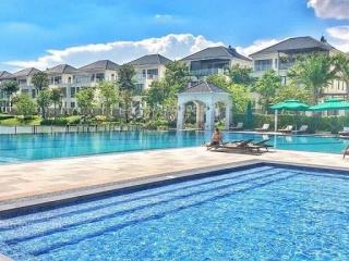Bán gấp căn liền kề lakeview city. giá 15,8 tỷ. nhà hướng nam. thương lượng khách thiện chí