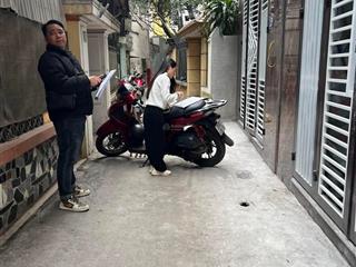 Bán nhà phố xuân la, nhà ngõ 38, dt 35m2 5 tầng, mặt tiền 4m, ngõ 3m, đủ nội thất, giá 8,5 tỷ