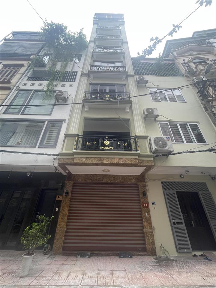 Bán nhà phố trung kính . 52m2 7 tầng , mt 4m , thang máy, tô tránh , nhà 2 thoáng , giá 28