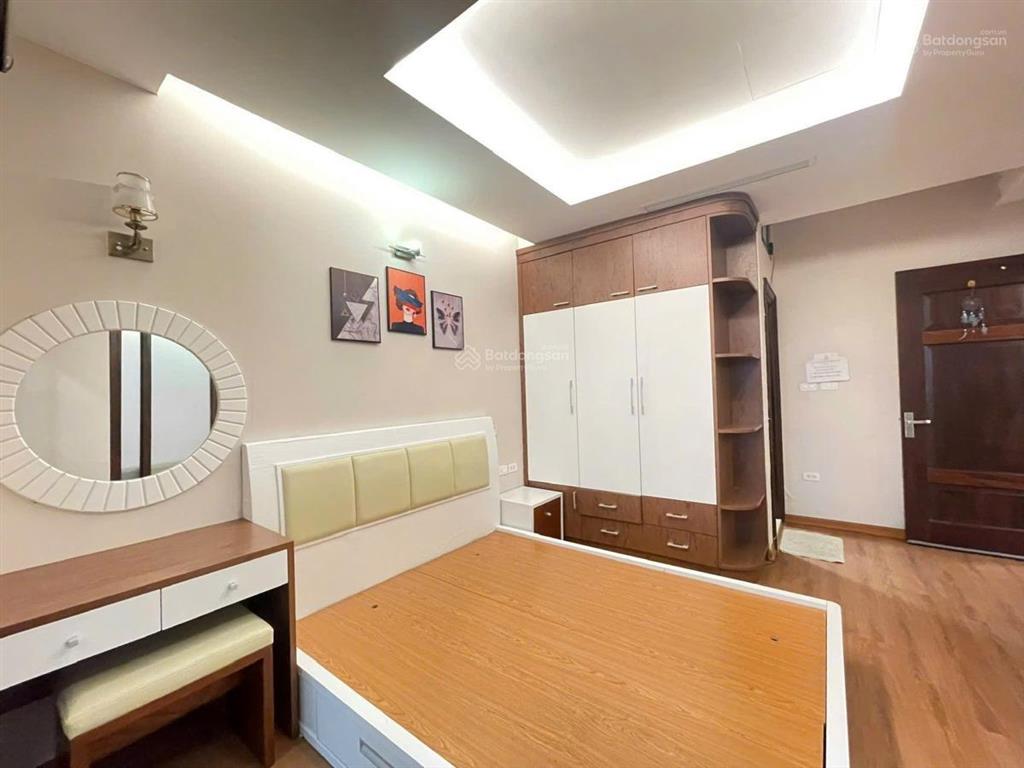 Bán căn hộ chung cư n4d trung hoà nhân chính, 120m2, tầng 8, 3 ngủ, 2 wc, giá 9,5 tỷ