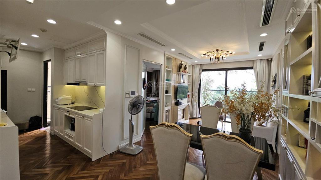 Bán căn hộ chung cư e3 vũ phạm hàm 94m2 3pn, 2wc, 9 tỷ vnd