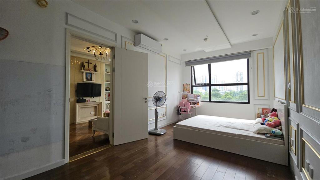 Bán căn hộ chung cư e3 vũ phạm hàm 94m2 3pn, 2wc, 9 tỷ vnd