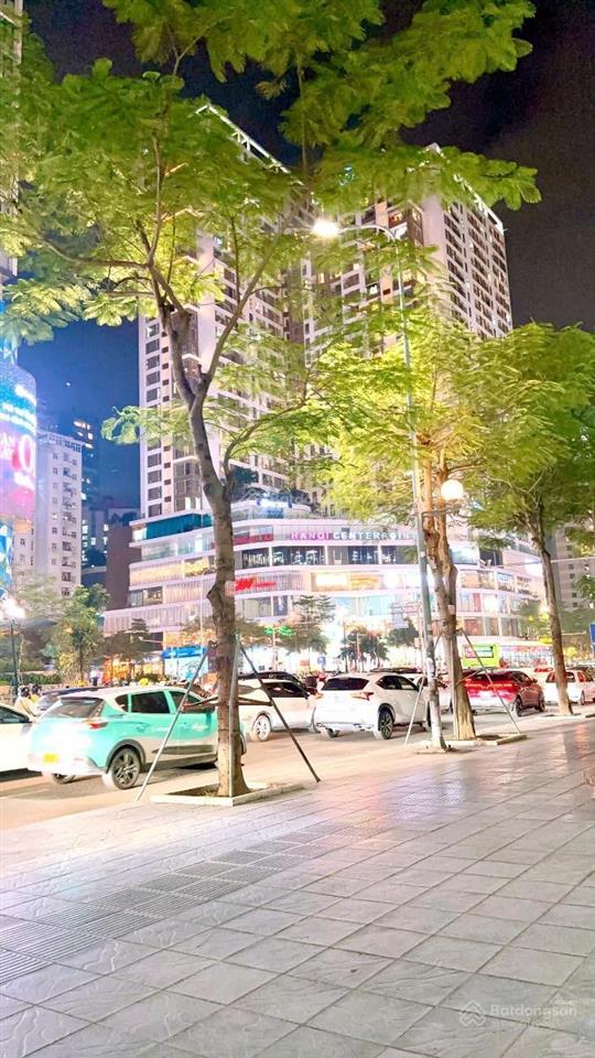 Bán căn hộ chung cư tòa 18t2 lê văn lương 102 m2 , tầng 15 , giá 9.tỷ thanh xuân