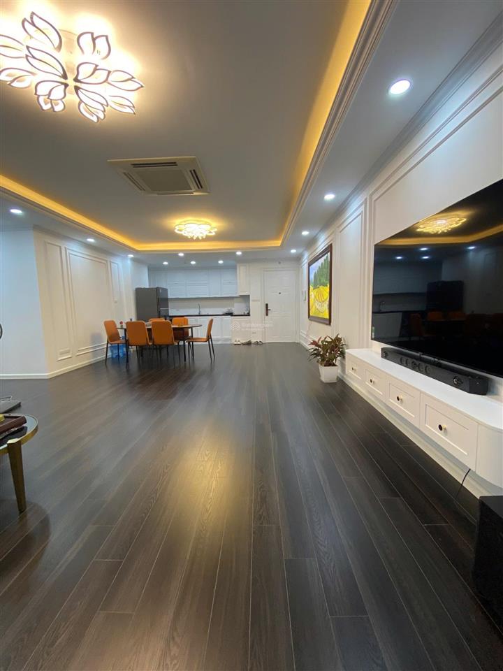 Bán căn hộ chung cư flc lê đức thọ. tầng 30 diện tích 159m2 3 ngủ, 2 wc, nội thất xịn, 7,5 tỷ