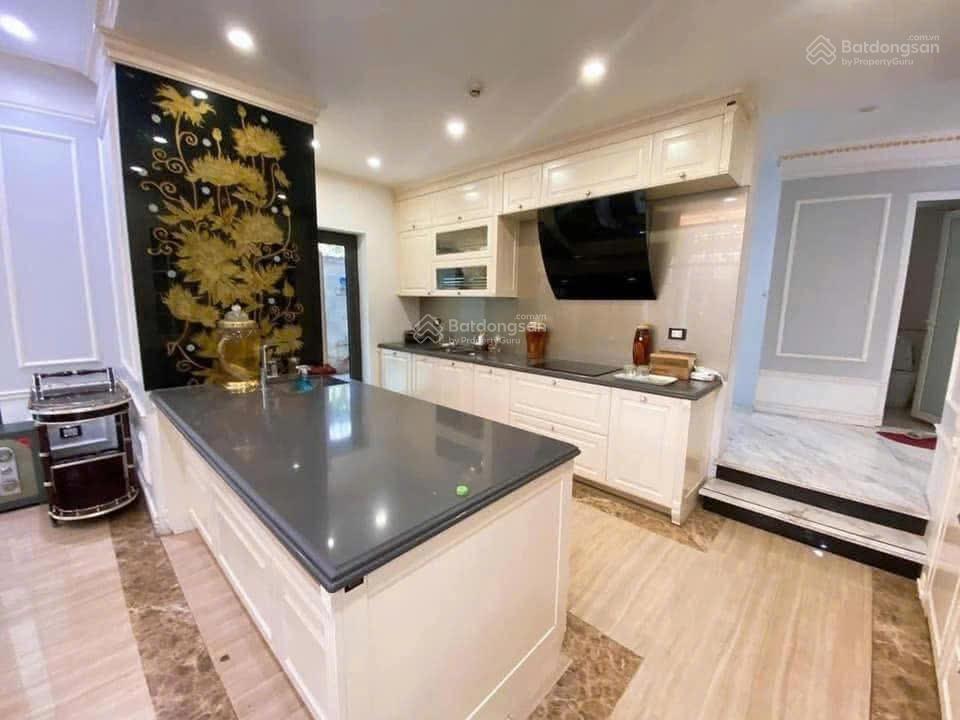 Bán nhà mặt phố mạc thái tổ, cầu giấy, 53m2, 7 tầng, thang máy, gara 3 ô tô, vỉa hè, giá 28 tỷ