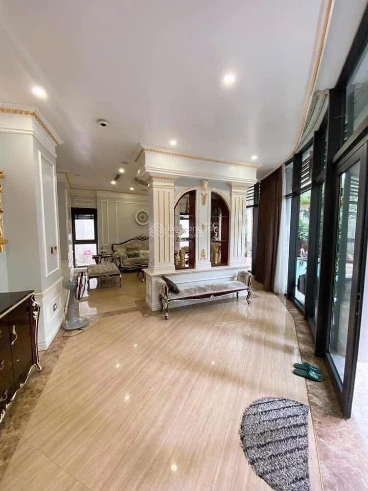 Bán nhà mặt phố mạc thái tổ, cầu giấy, 53m2, 7 tầng, thang máy, gara 3 ô tô, vỉa hè, giá 28 tỷ