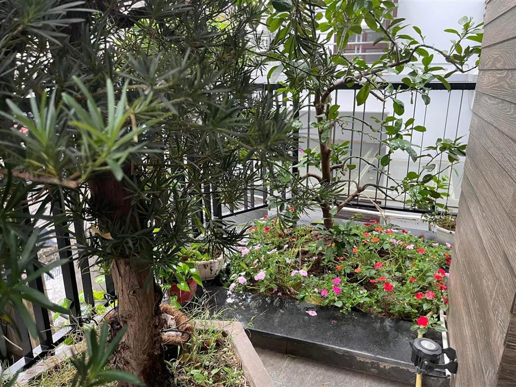 Bán căn hộ chung cư thăng long tower 33 mạc thái tổ, yên hòa, cầu giấy, 106m2 3 ngủ 2wc. 7,3 tỷ