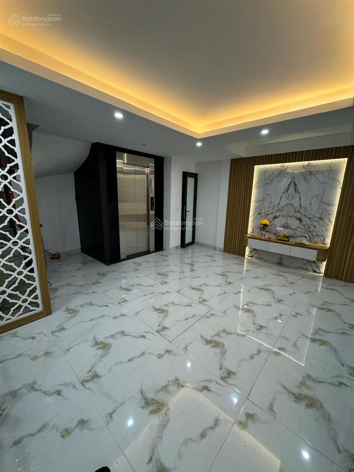 Bán nhà phố thái hà 105m, 5 tầng, ô tô tránh, cách 1 nhà ra mặt phố, giá 50 tỷ