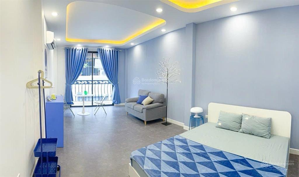 Bán nhà cầu giấy. 45m2 6 tầng mt 4m , nhà đẹp , ngõ rộng . cách phố 60m. giá 12,9 tỷ