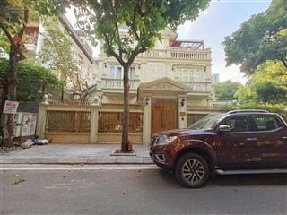 Chính chủ cần bán gấp biệt thự 420m2 khu đô thị mỹ đình 2 mặt tiền 20m view thoáng giá 115 tỷ.