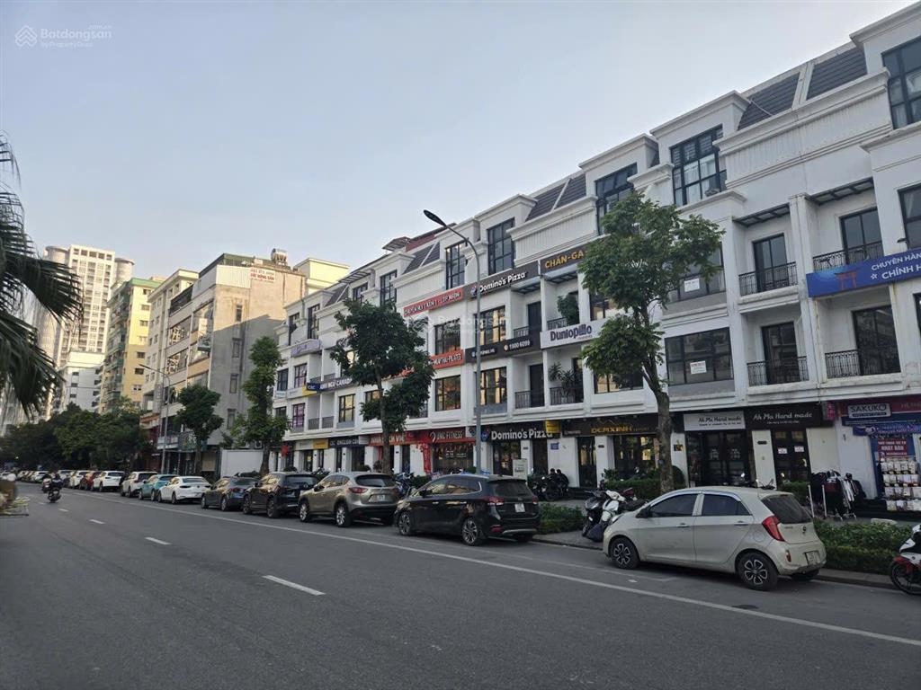 Chính chủ cần bán gấp nhà 92m2 mặt phố hàm nghi  vinhomes gardernia vỉa hè rộng giá 55 tỷ.