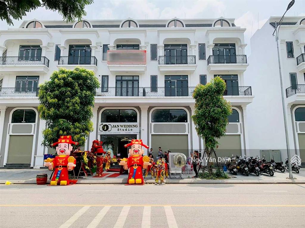 Cần tiền bán rẻ căn shophouse trục chính đường cổ loa 25m dự án calyx residence 319 uy nỗ đông anh