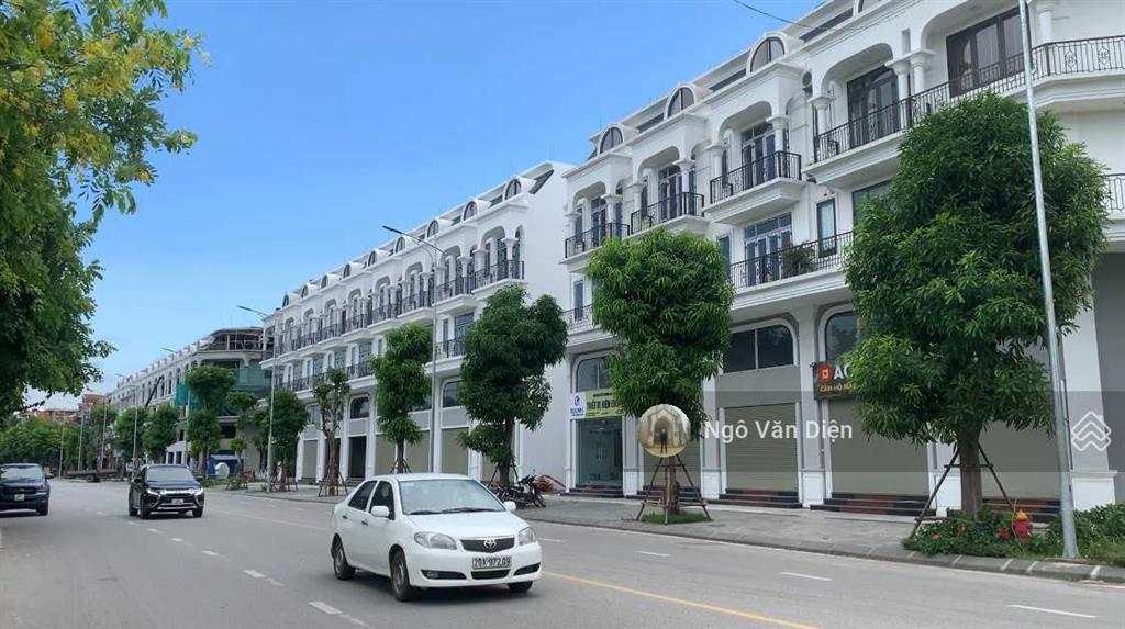 Cần tiền bán rẻ căn shophouse trục chính đường cổ loa 25m dự án calyx residence 319 uy nỗ đông anh