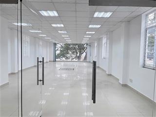 Chính chủ cho thuê văn phòng 110m2 giá rẻ ngay mặt tiền đường nguyễn thị minh khai quận 3