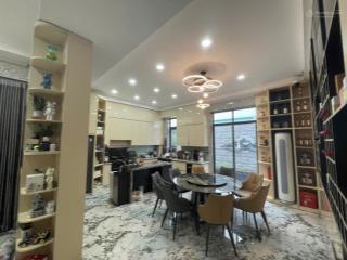 Hot! duy nhất căn biệt thự dương nộinam cường gần hồ giá 33 tỷ 200m, nhà hoàn thiện mới, sổ đỏ cc