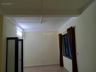 Cho thuê nhà liền kề 100m 4 tầng geleximco hoàn thiện giá 14 triệu/tháng. ngay đường lê trọng tấn