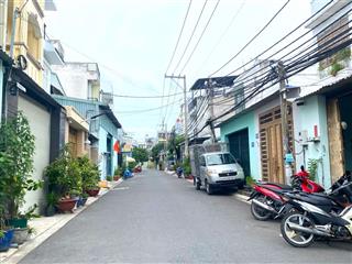 Bán nhà 1 sẹc chiến lược, dt 5,1m x 20m, cấp 4, giá thương lượng. hẻm nhựa 8m