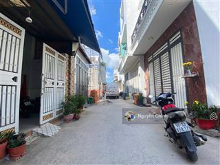 Bán đất 1 sẹc hương lộ 2, dt 4,4m x 13m, sổ hồng riêng, giá 3,75 tỷ tl. hẻm 6m xe hơi, giá tốt