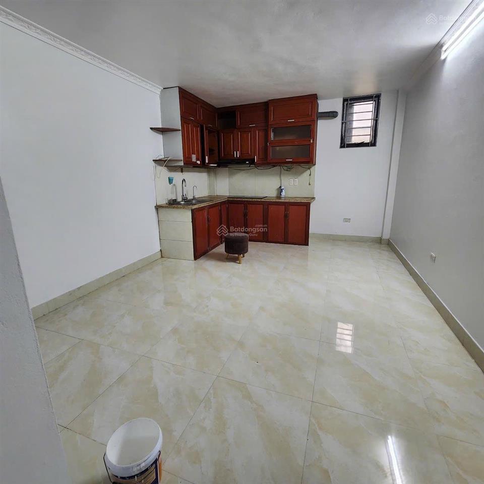 Nhà mới đẹp  20m ra ô tô  42m2  3 tầng  định công hạ