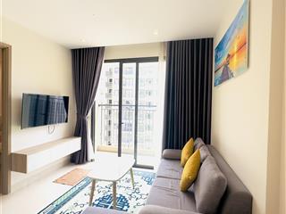 Bán căn hộ giá tốt 2pn 2wc vinhomes grand park giá chỉ 3 tỷ 250, hướng mát, view thoáng