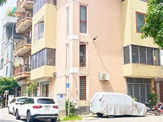 Bán đất tặng nhà sẵn dòng tiền hàng tháng 40tr/ tháng, dt328m,mt 11,2mtại phú thượng , tây hồ