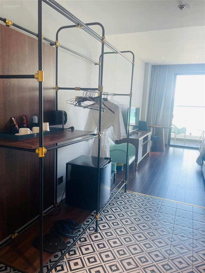 Bán the arena cam ranh lia tầng 08, view biểnhồ bơi giá 1.1 tỷ bao sang tên và pbt.  0946 753 ***