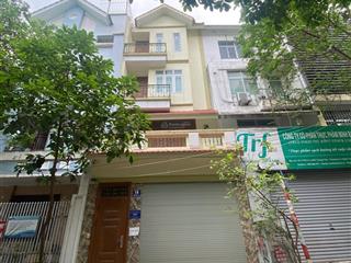 Cho thuê nhà lk làng việt kiều, khu đô thị mỗ lao, nguyễn văn lộc. dt 80m2, nt 5m, 4 tầng. giá 27tr
