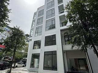 Cho thuê nhà mp nguyễn khuyến, văn quán, dt 150m2, mt 20m, 5 tầng căn góc. giá 70tr.  0987 190 ***