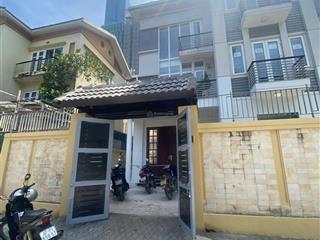 Cho thuê siêu bt mễ trì hạ, mễ trì nam từ liêm, dt 250m, mt 15m, 4 tầng. giá 50tr.  0987 190 ***