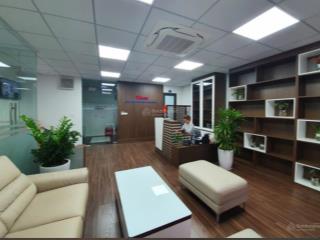 Cho thuê tòa nhà dương khuê, mai dịch, cầu giấy, hn. dt 80m2 mt 7m, 7 tầng 1 hầm thang máy giá 80tr