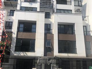 Cho thuê nhà hoàng thành, nguyễn văn lộc, mỗ lao, hđ. dt 120m2, mt 7m, 5 tầng thông sàn thang máy