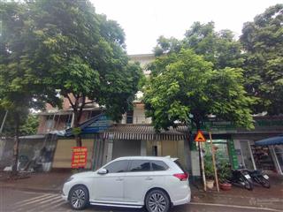 Cho thuê nhà trung văn vinaconex 3 cương kiên. dt 130m, mt 7m, 4 tầng thang máy. giá 45tr