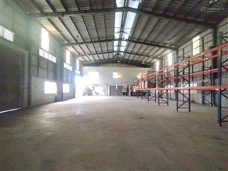 Cho thuê kho xưởng nguyễn văn linh long biên. dt 600m2, mt 20m, có điện 3 fa, phòng cháy nghiệm thu