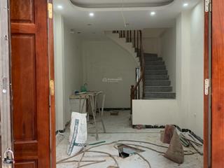Nhà riêng 5 tầng, 3pn + 4wc + bếp, đầy đủ nội thất. giá 4,74 tỷ vnd. pháp lý đầy đủ