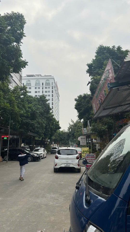 BÁN GẤP LÔ ĐẤT KINH DOANH ĐỈNH BĂNG 2 TÔN ĐỨC THẮNG SÁT KCN KHAI QUANG 100M MT5M GIÁ 2,XTỶ 0988296228