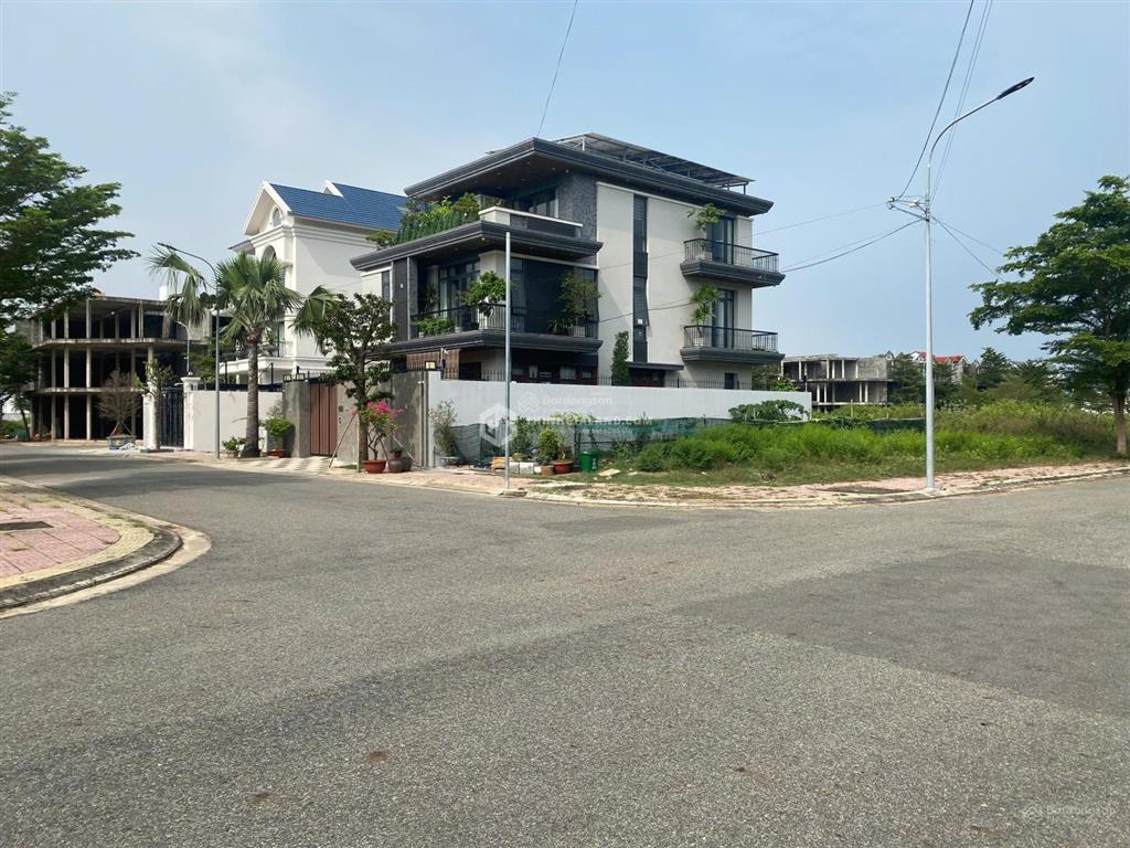 Cần bán gấp lô biệt thự (dự án tây 3/2) + cđt hodeco + (dt 247m2) + giá cực tốt chỉ 57 tr/m2