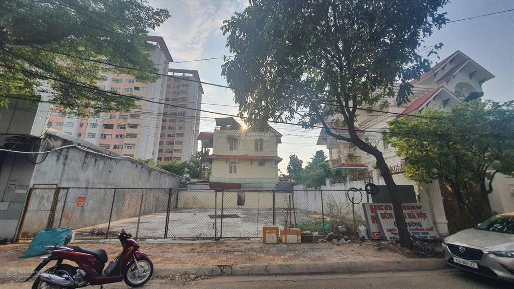 Bán lô đất biệt thự khu đô thị chí linh 1 , p.nan ( dt 334m2) + đất đẹp vuông vức + giá 95tr/m2