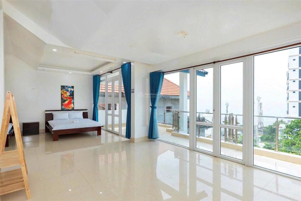 Bán biệt thự view biển bãi dâu trần phú phường 5 (dt 505m2) + sổ hoàn công + giá cực tốt 35 tỷ