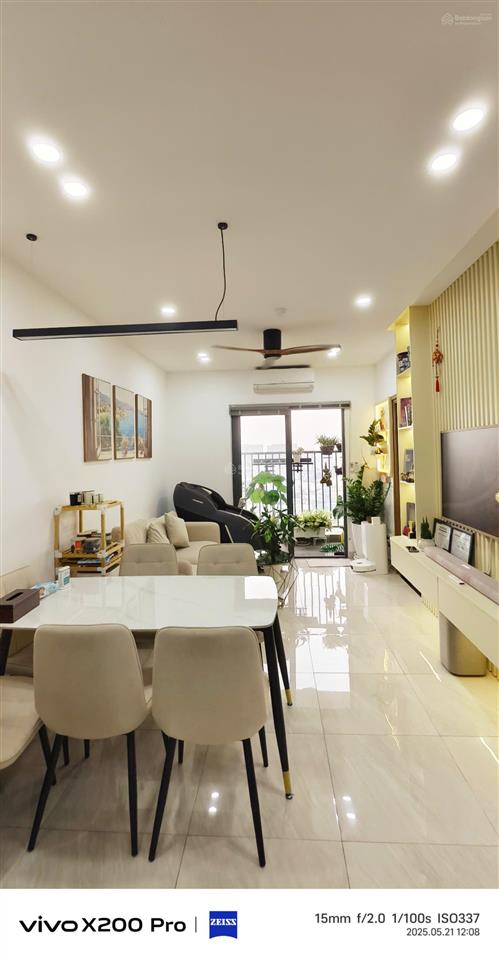 Stown dt 61m2 2 phòng ngủ gía 3 tỷ nội thất đẹp