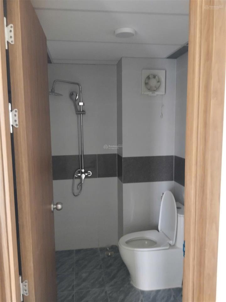 Cần bán căn hộ stown 3 phòng dt 88m2, giá 4.4 tỷ