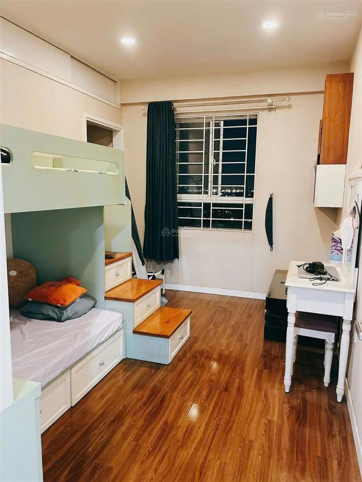 Cần bán tecco2 phòng ngủ 65m2 giá 2.35 tỷ