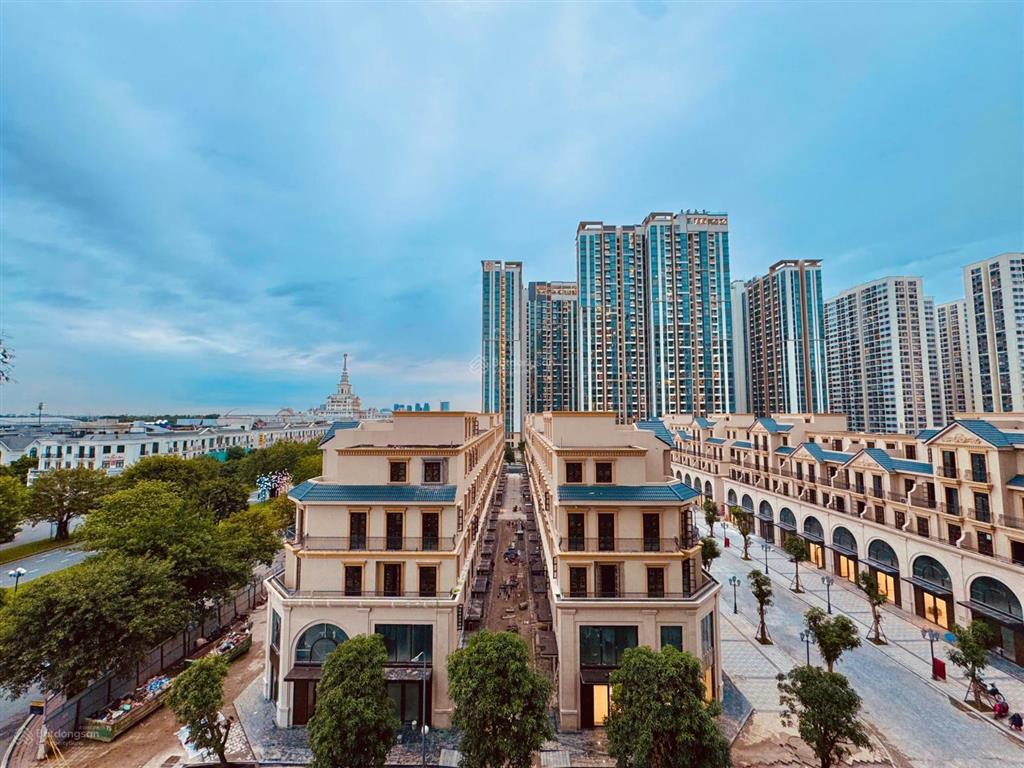 Bán nhanh căn 1pn + 1, tầng trung, giá rẻ nhất thị trường chỉ 3.3 tỷ tại masteri water front vhocp