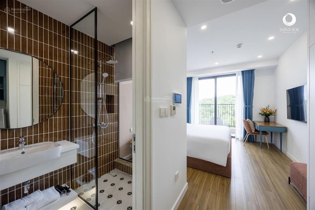 Cắt lỗ sâu căn hộ studio view núi, full nội thất đang cho thuê