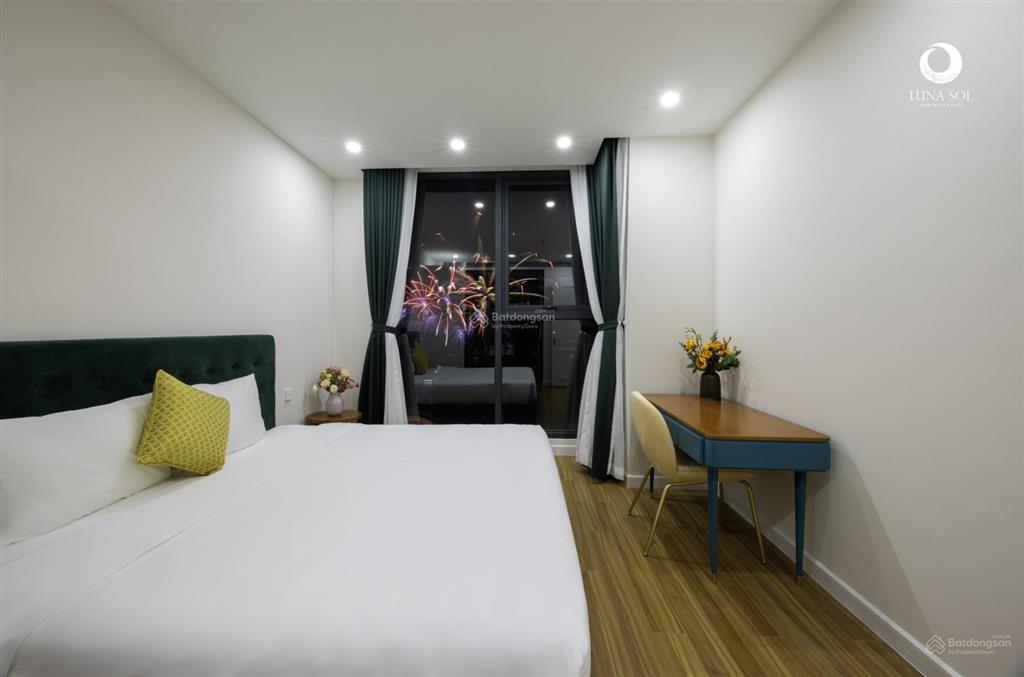 Bán gấp căn 2 ngủ sky tầng cao, view trực diện biển.  chính chủ 0947 981 ***