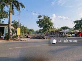 5.5 tỷ lô đất 260m2 mặt tiền đường 835 ngay ủy ban xã mỹ lộc